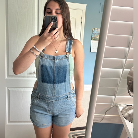 Pacsun Denim Blue Overall Shorts - Picture 4 of 5